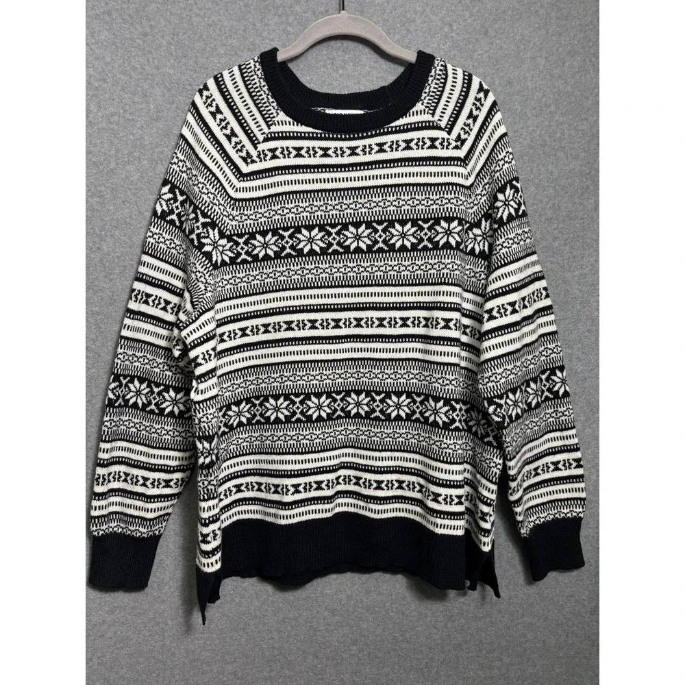 Old Navy Fair Isle Nordic Sweater Black White Snowflake Cozy Knit XXL